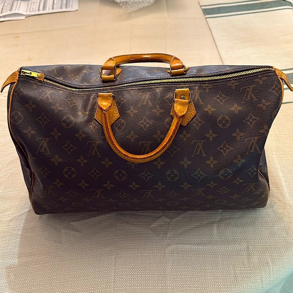Louis Vuitton Monogram Speedy 35 Bag